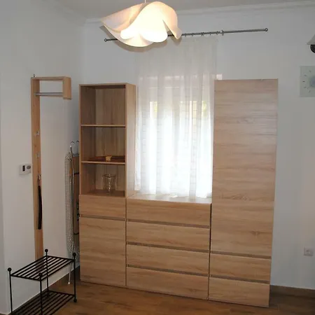 Appartamento Pedetti Apartman *