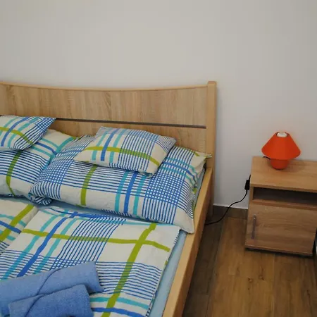 Appartamento Pedetti Apartman *